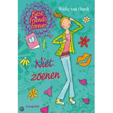 Best friends forever: Niet zoenen door Wieke van Oordt